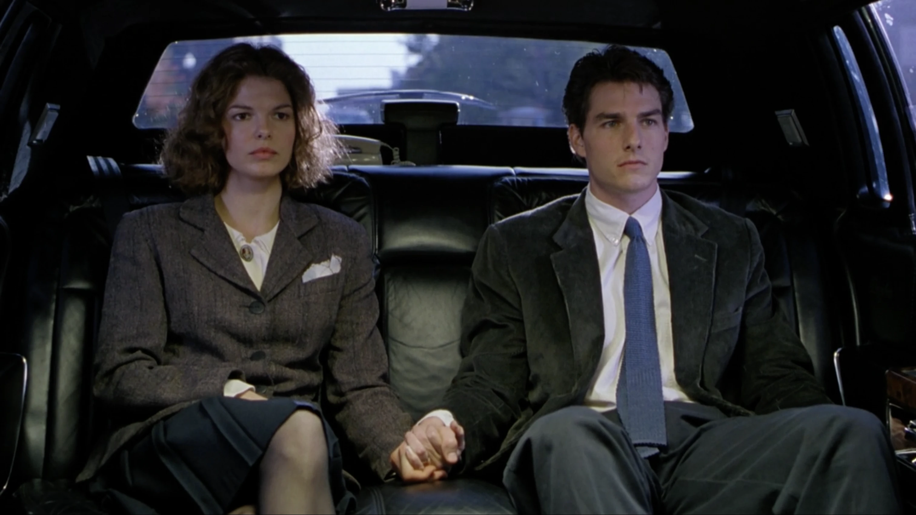 Tom Cruise and Jeanne Tripplehorn play a married couple moving to Memphis in a limo.