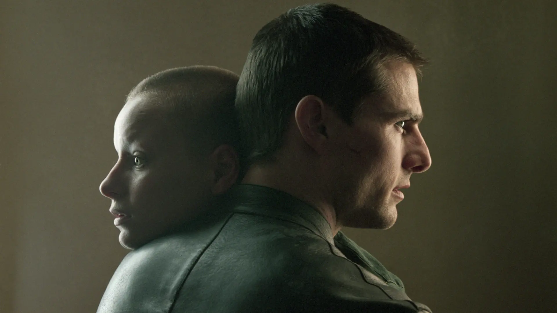 Tom Cruise and Samantha Morton are trying to understand the future.